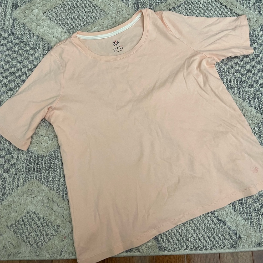 Isaac Mizrahi Light Pink Short sleeve Tee T-Shirt Size Large